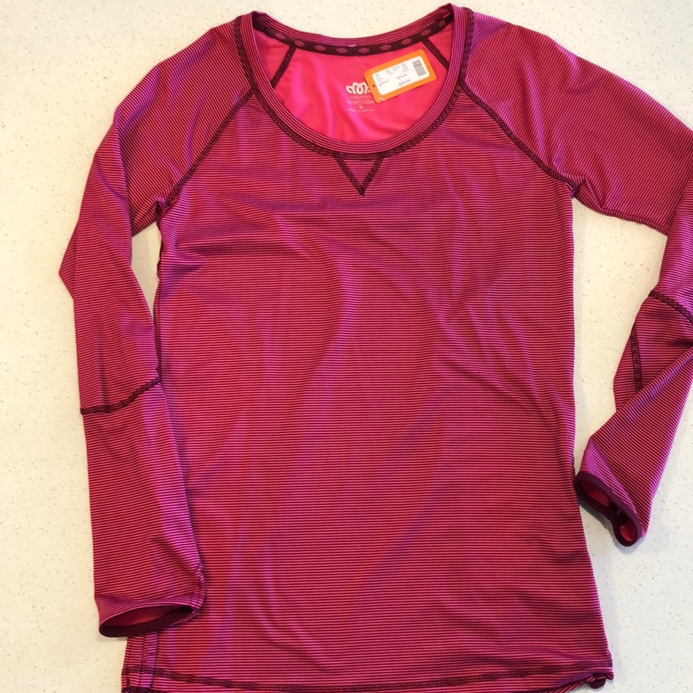 Maurice’s in motion long sleeve shirt